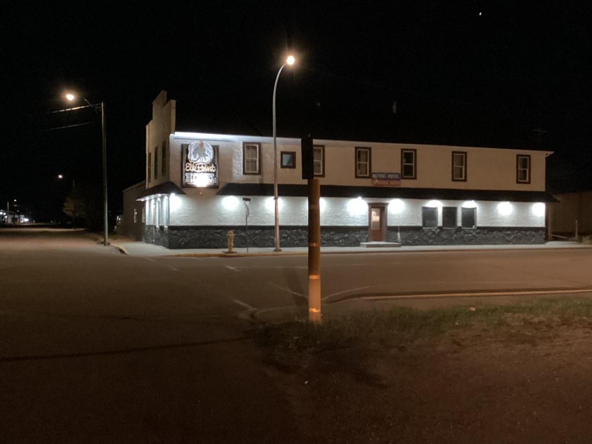 Bethel Hotel Elk Point Exterior foto